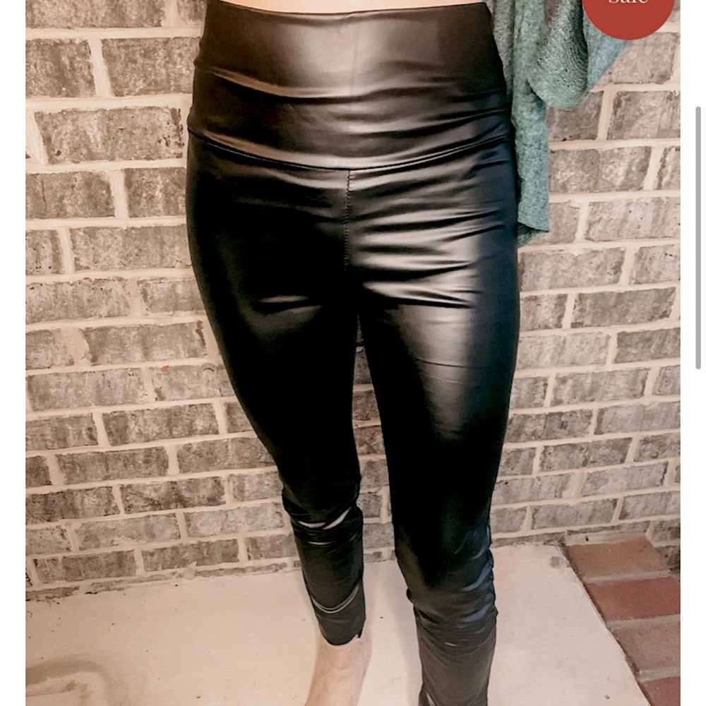 NWT high wasted faux leather leggings
